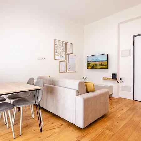 Vela Apartment