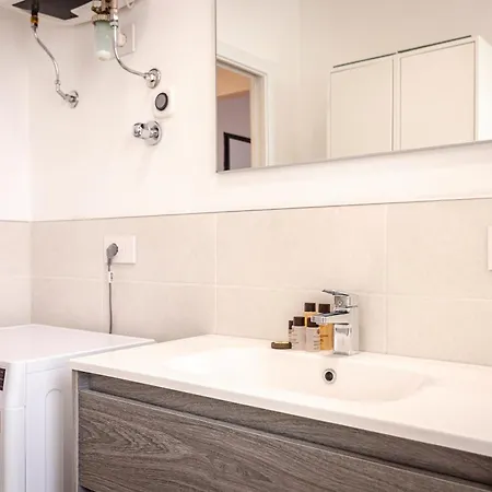 Vela Apartment *